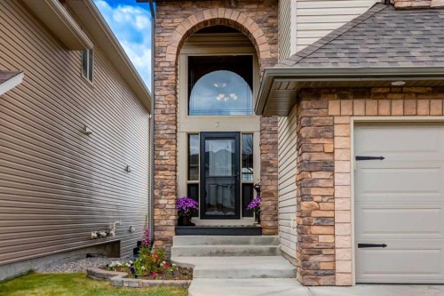 7 Sunset Way, Cochrane, AB - Outdoor