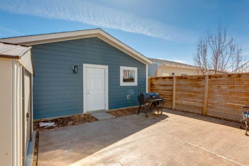 577 Masters Road Se, Calgary, AB 