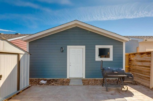 577 Masters Road Se, Calgary, AB 