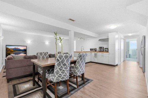 1420 Marlyn Way Ne, Calgary, AB - Indoor Photo Showing Dining Room