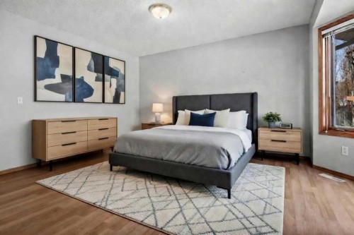 100 Macewan Park Manor Nw, Calgary, AB - Indoor Photo Showing Bedroom