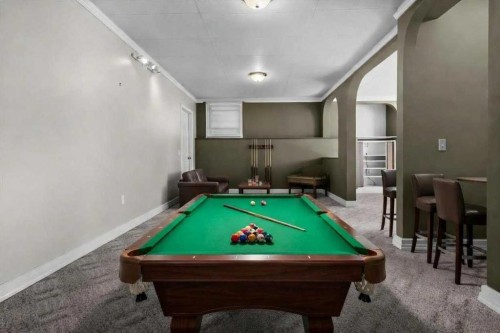 100 Macewan Park Manor Nw, Calgary, AB - Indoor Photo Showing Other Room