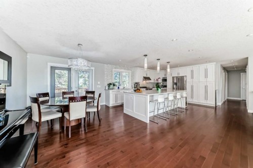 47 Coleridge Crescent Nw, Calgary, AB - Indoor Photo Showing Dining Room