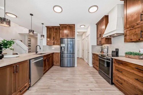 82 Mahogany Green Se, Calgary, AB 