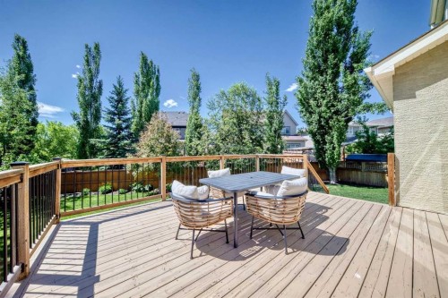 82 Mahogany Green Se, Calgary, AB 