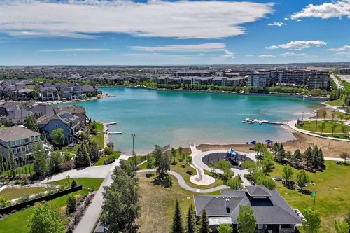 82 Mahogany Green Se, Calgary, AB 
