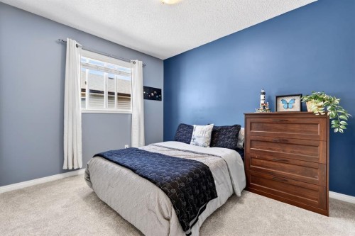 35 Crestmont Drive Sw, Calgary, AB 