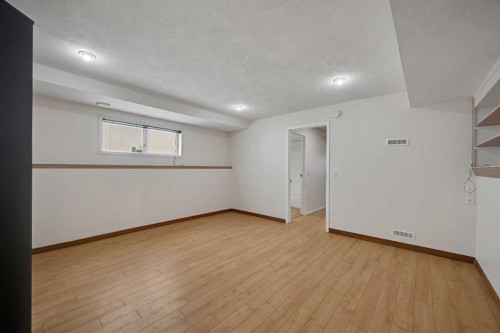 51 Covington Rise Ne, Calgary, AB - Indoor