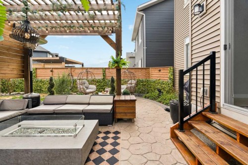 630 Kingsmere Way Se, Airdrie, AB - Outdoor With Exterior
