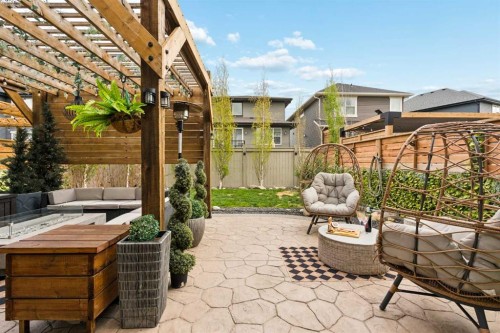 630 Kingsmere Way Se, Airdrie, AB - Outdoor