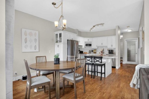 205-2 14 Street Nw, Calgary, AB - Indoor Photo Showing Dining Room