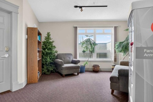 205-2 14 Street Nw, Calgary, AB - Indoor