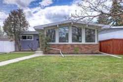1315 Northmount Drive NW Calgary, AB T2L 0C9