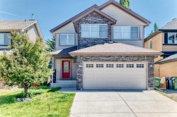 6 Cougarstone Crescent SW Calgary, AB T3H 4Z3