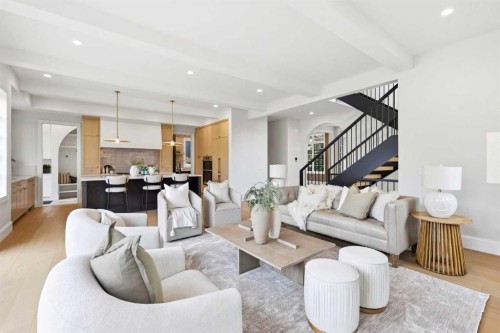 703 35 Street Nw, Calgary, AB - Indoor Photo Showing Living Room