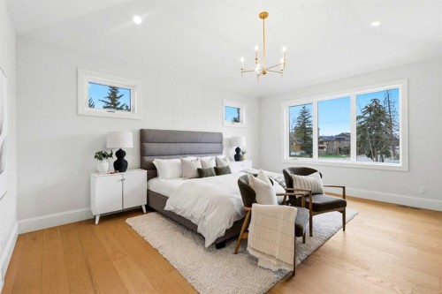 703 35 Street Nw, Calgary, AB - Indoor Photo Showing Bedroom
