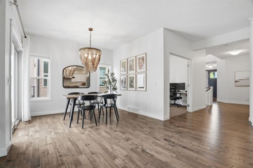 37 Walden Park Se, Calgary, AB - Indoor Photo Showing Dining Room