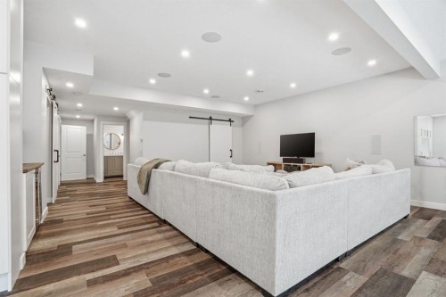 37 Walden Park Se, Calgary, AB - Indoor