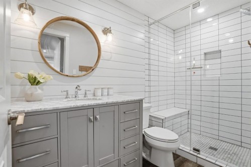 37 Walden Park Se, Calgary, AB - Indoor Photo Showing Bathroom