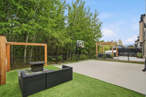 37 Walden Park Se, Calgary, AB - Outdoor