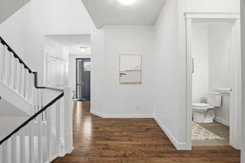 37 Walden Park Se, Calgary, AB - Indoor Photo Showing Other Room