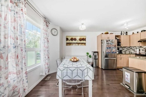 65 Spring Meadows Bay, Okotoks, AB - Indoor