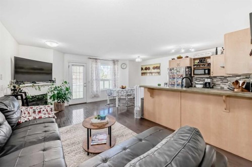 65 Spring Meadows Bay, Okotoks, AB - Indoor Photo Showing Other Room