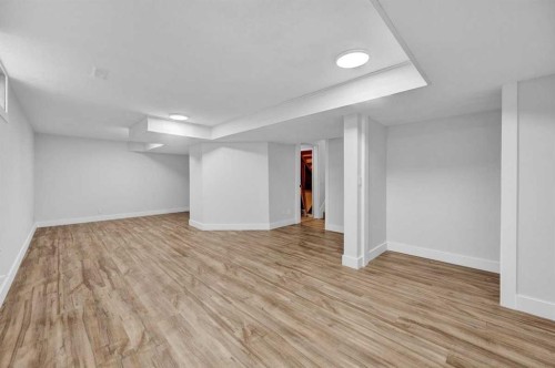 22 Sandstone Crescent Se, Airdrie, AB - Indoor