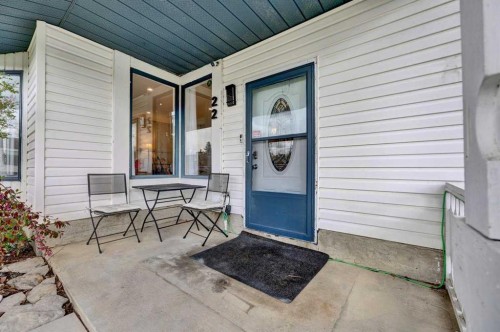 22 Sandstone Crescent Se, Airdrie, AB - Outdoor With Deck Patio Veranda With Exterior