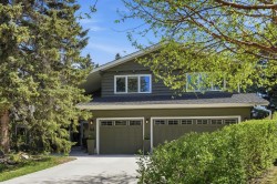 1128 Kildonan Place SW Calgary, AB T2V 4B1