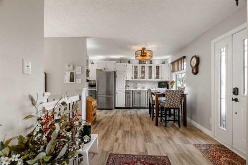 18 Moberly Crescent, Fort Mcmurray, AB - Indoor Photo Showing Other Room