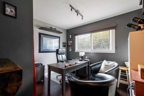 18 Moberly Crescent, Fort Mcmurray, AB - Indoor Photo Showing Office