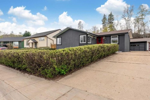 18 Moberly Crescent, Fort Mcmurray, AB - Outdoor
