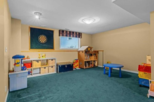 146 Cougar Point Road, Canmore, AB - Indoor Photo Showing Other Room
