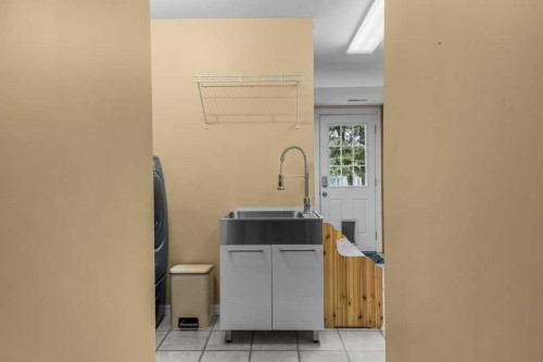 146 Cougar Point Road, Canmore, AB - Indoor