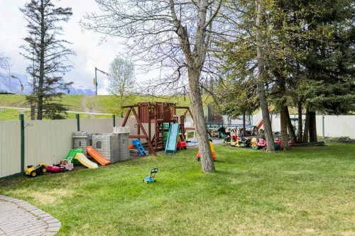 146 Cougar Point Road, Canmore, AB - Outdoor