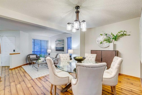 268 Mt Brewster Circle Se, Calgary, AB - Indoor Photo Showing Dining Room
