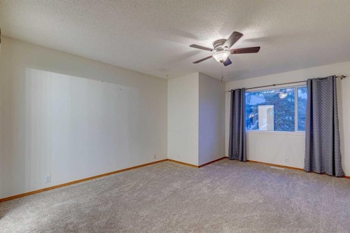 268 Mt Brewster Circle Se, Calgary, AB - Indoor Photo Showing Other Room