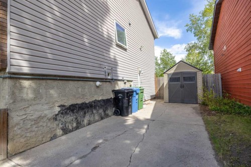 6716 Ranchview Drive Nw, Calgary, AB - Outdoor With Exterior