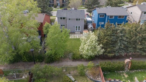 6716 Ranchview Drive Nw, Calgary, AB - Outdoor