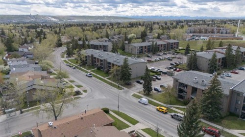 6716 Ranchview Drive Nw, Calgary, AB - Outdoor With View