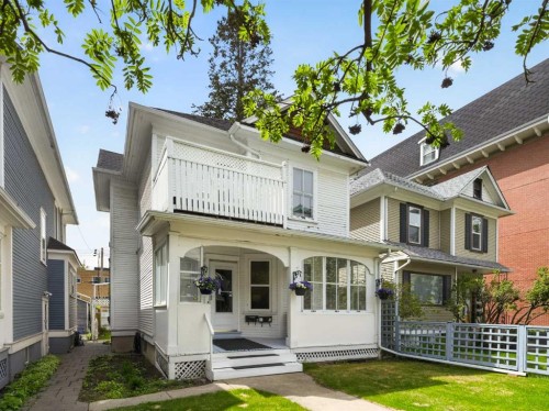 317 21 Avenue Sw, Calgary, AB - Outdoor With Balcony