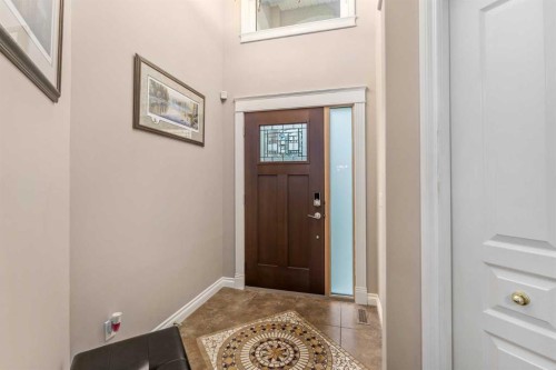 1733 Evergreen Drive Sw, Calgary, AB - Indoor Photo Showing Other Room