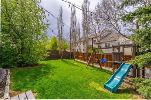 381 Hidden Valley Manor Nw, Calgary, AB - Outdoor With Backyard