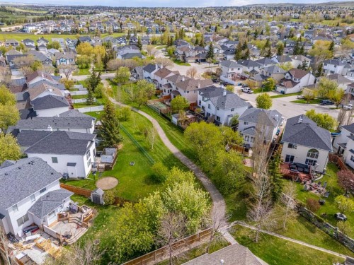 381 Hidden Valley Manor Nw, Calgary, AB - Outdoor With View