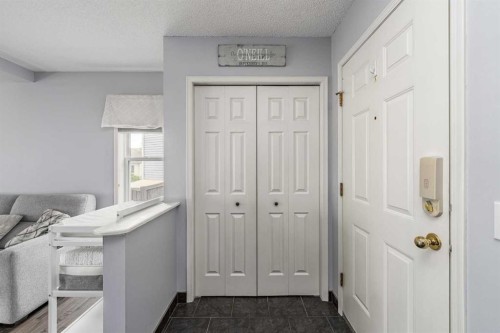 381 Hidden Valley Manor Nw, Calgary, AB - Indoor