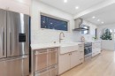 2531 7 Avenue Nw, Calgary, AB  - Indoor Photo Showing Kitchen With Upgraded Kitchen 