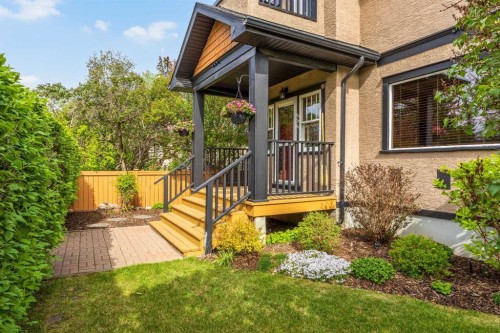 236 10 Avenue Ne, Calgary, AB - Outdoor With Deck Patio Veranda