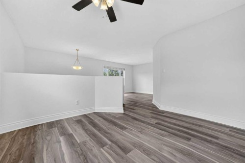 801 Mt Sundance Lane West, Lethbridge, AB - Indoor Photo Showing Other Room