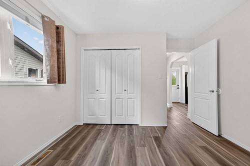 801 Mt Sundance Lane West, Lethbridge, AB - Indoor